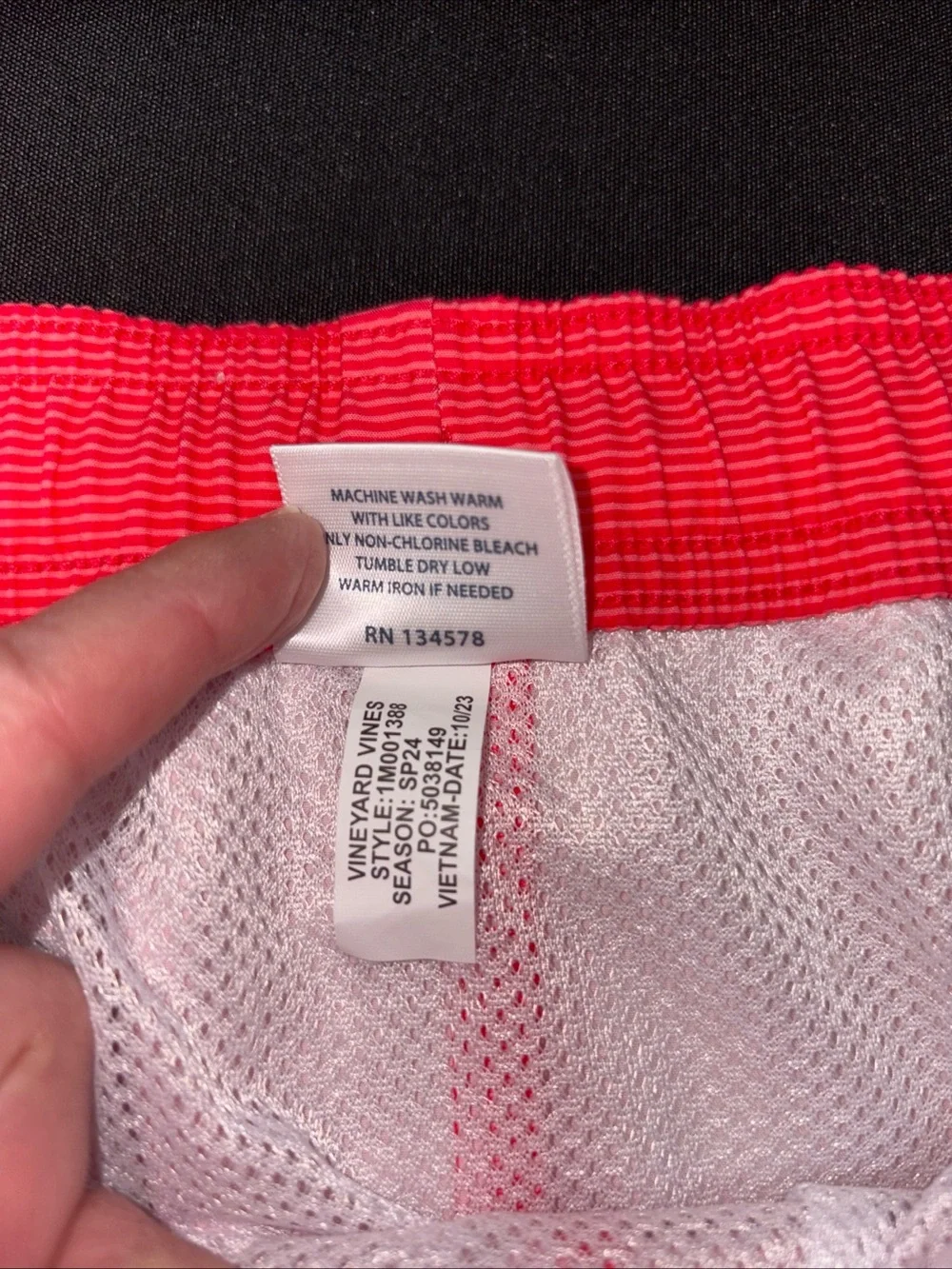 Vineyard Vines Men's Colorblock Tropical Swim Shorts - Red, Multi, Blue